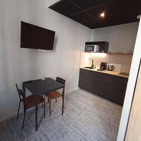 Le 12 Studio Neuf Wifi App 11 Saint-Etienne  Dış mekan fotoğraf