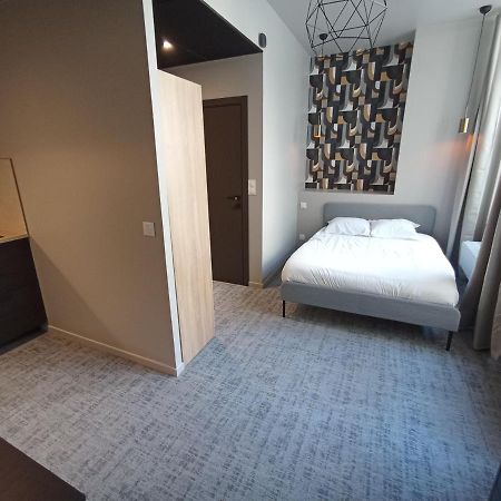 Le 12 Studio Neuf Wifi App 11 Saint-Etienne  Dış mekan fotoğraf
