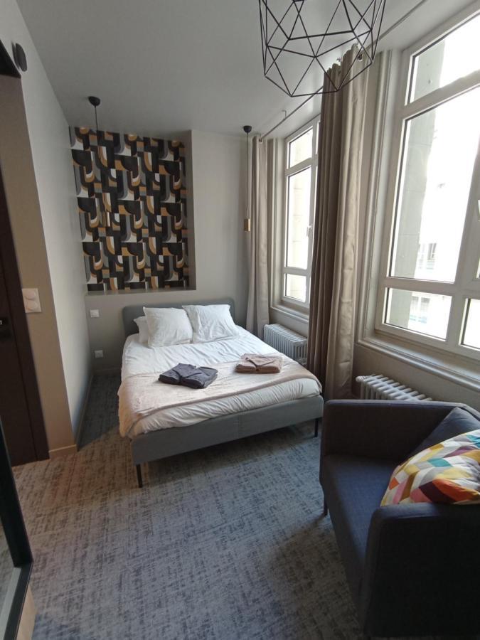 Le 12 Studio Neuf Wifi App 11 Saint-Etienne  Dış mekan fotoğraf